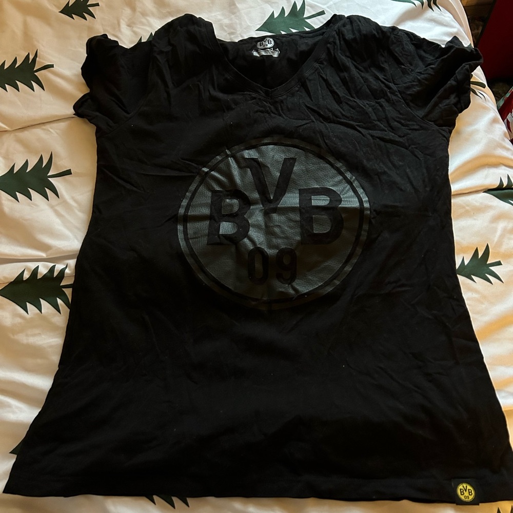 BVB Dortmund V-Neck tee
